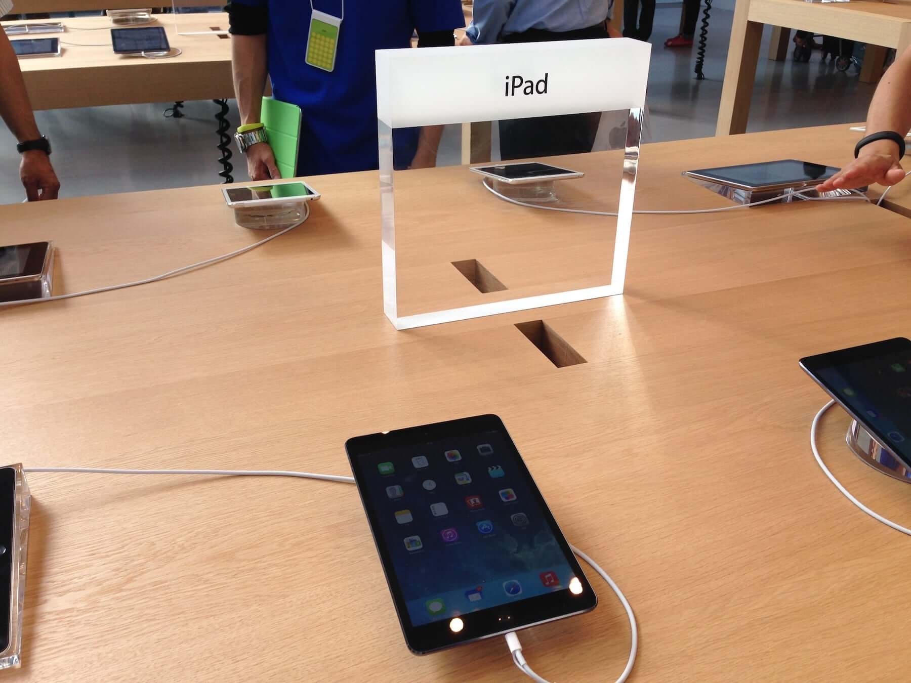 Apple Store 表参道 iPad