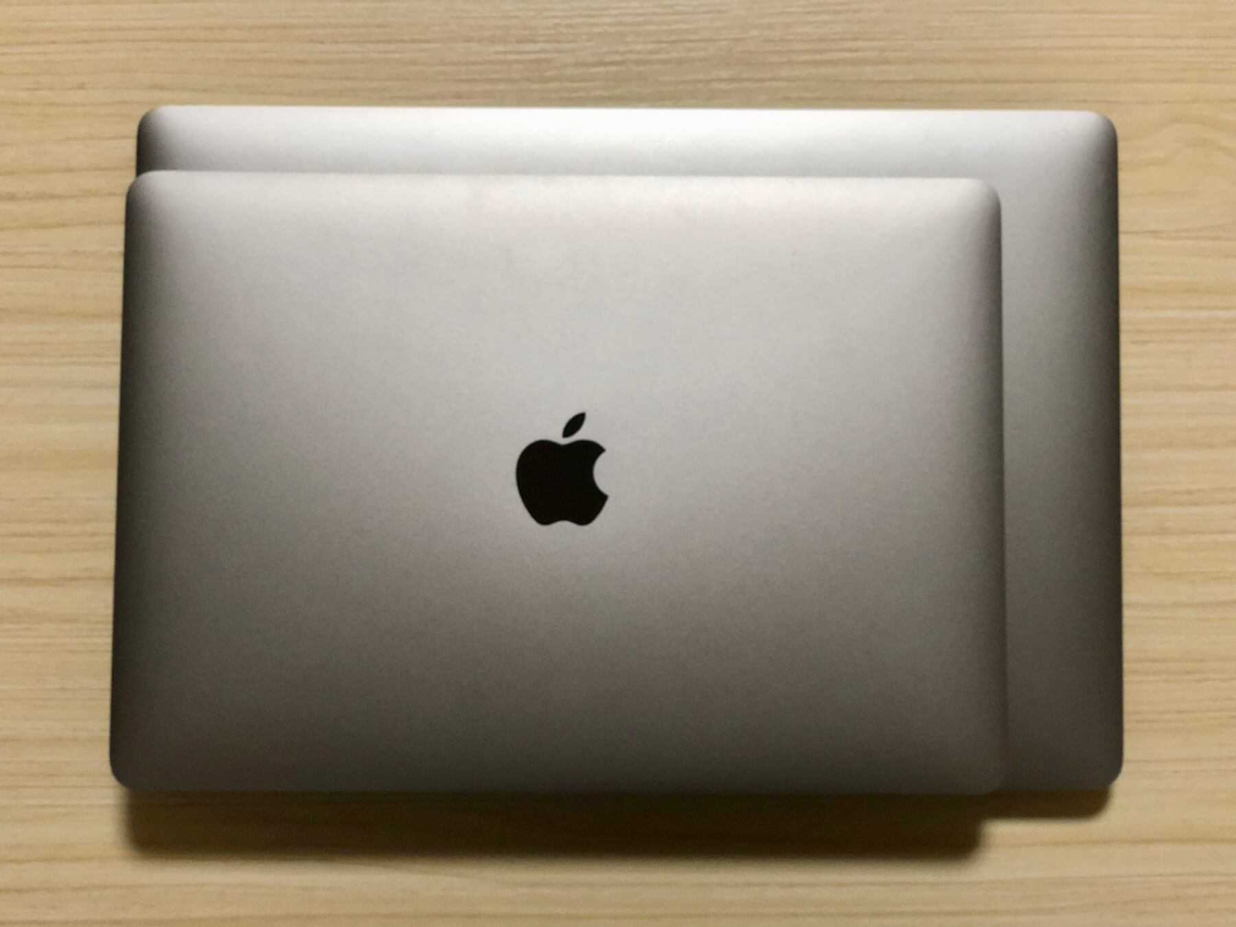 MacBook Proのサイズはどっち？13インチと16インチ（15インチ）の購入時の選び方 | YoutaChannel