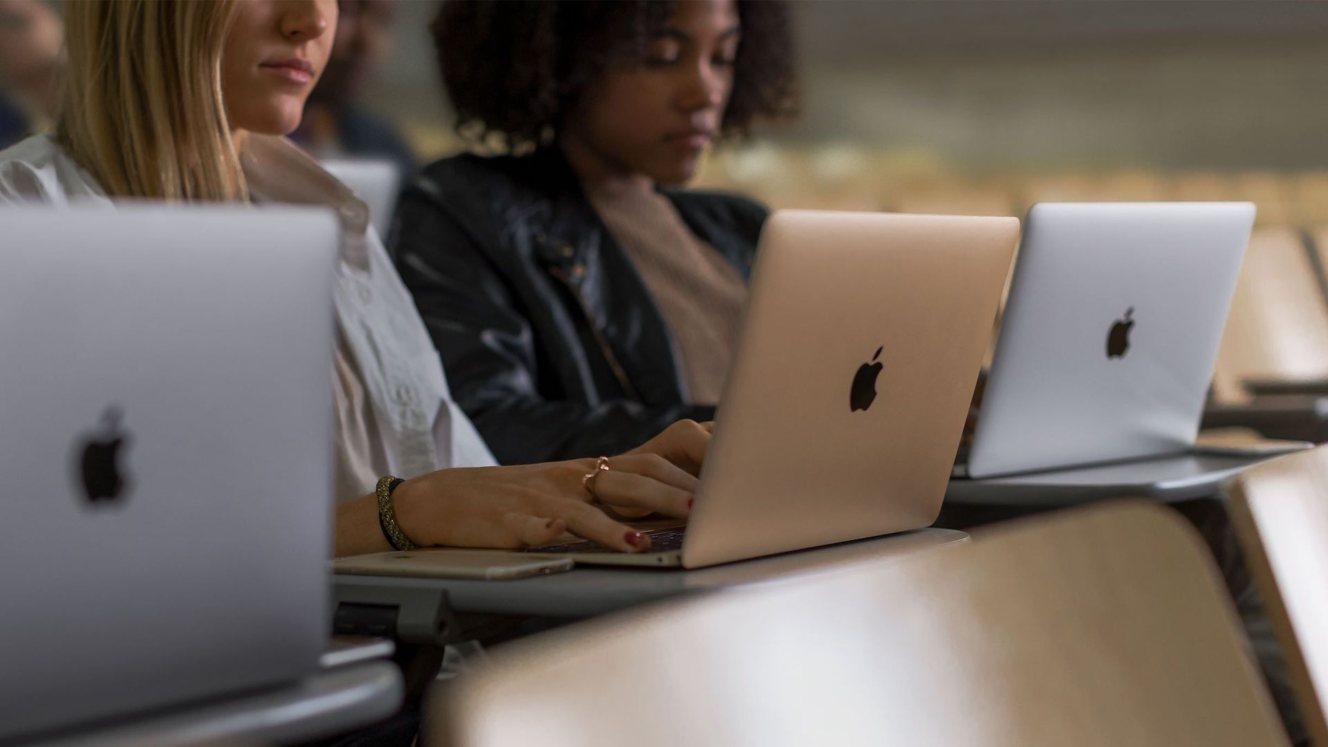 Apple 学割：学生向け！MacBook・iPadの購入方法・購入体験談まとめ